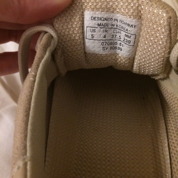 GaitLine Natur Silver Cream/Tan Suede Sneakers 7.5 - Picture 8 of 8